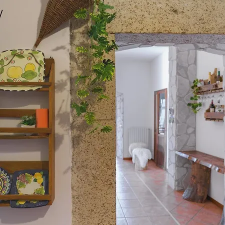 بيت شباب Ostello-albergo Dagli Elfi باريا