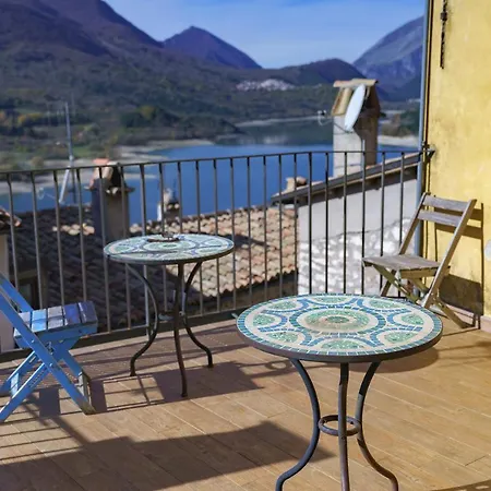 Ostello-albergo Dagli Elfi ホステル *