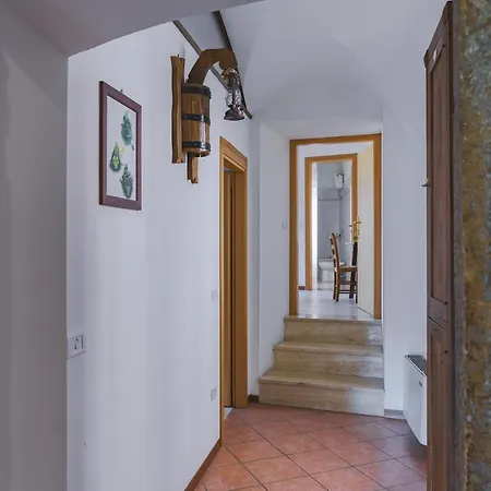 بيت شباب Ostello-albergo Dagli Elfi