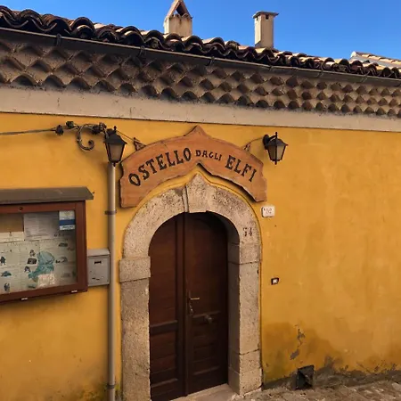 Ostello-albergo Dagli Elfi Albergue