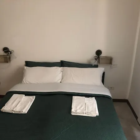 بيت شباب Ostello-albergo Dagli Elfi