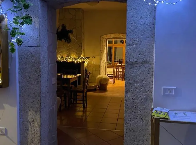 Ostello-albergo Dagli Elfi ホステル バッレーア