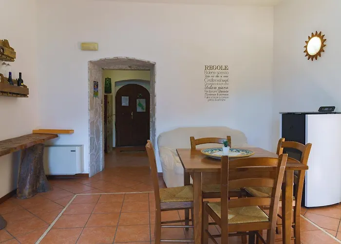 Ostello-albergo Dagli Elfi Vandrarhem Barrea