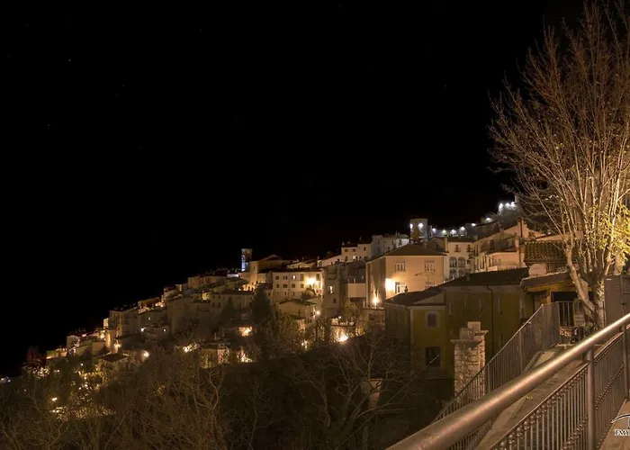 Ostello-albergo Dagli Elfi * Barrea